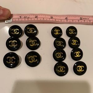 14 classic genuine Chanel buttons 2 sizes